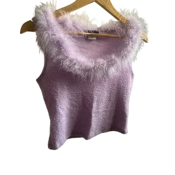 Vintage Y2K Fuzzy Trim Top - Picture 2 of 2